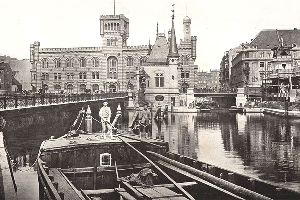Berlin, Mühlendammschleuse um 1900
